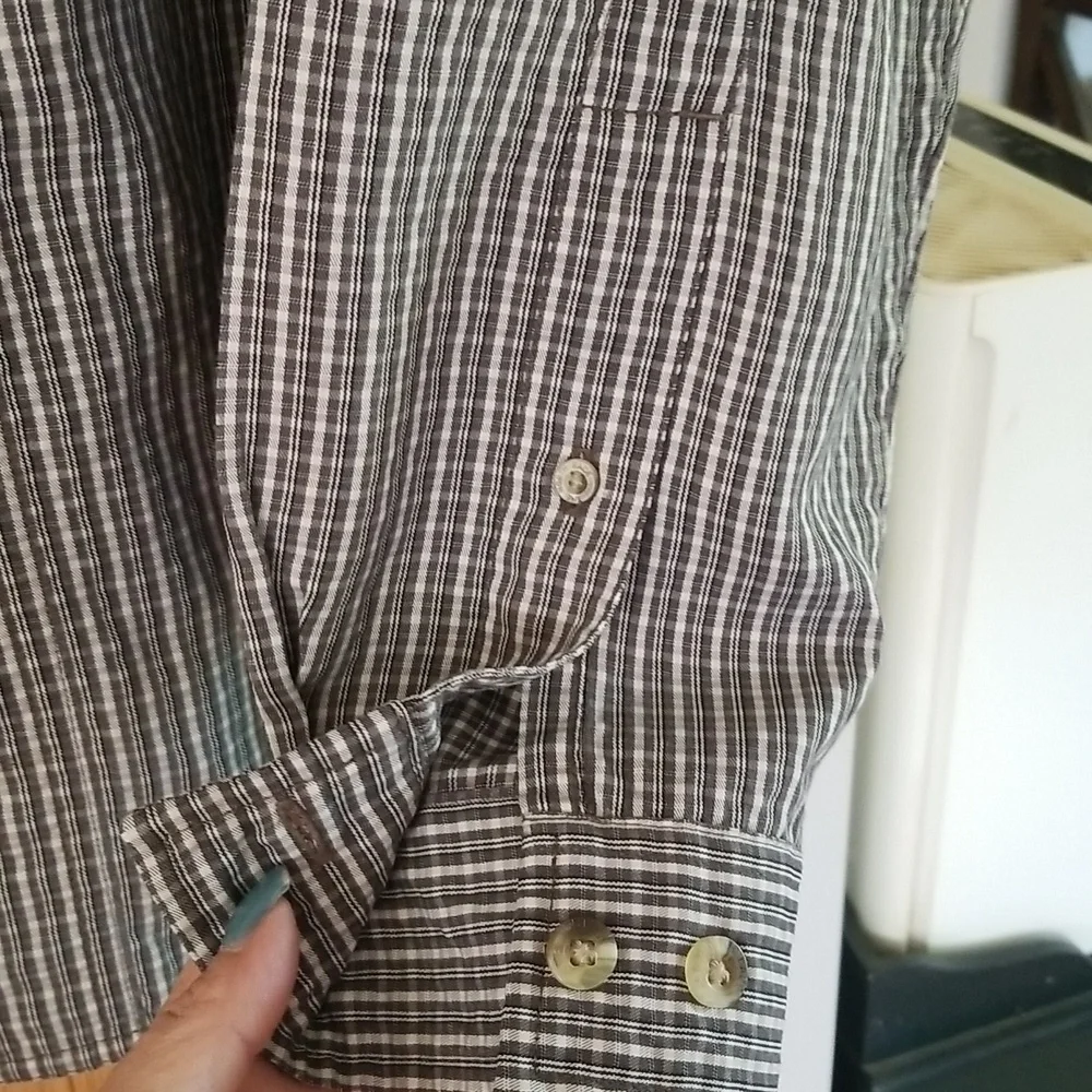 NORTHFACE Button Down Roll Tab Sleeve Mens Shirt Size Medium